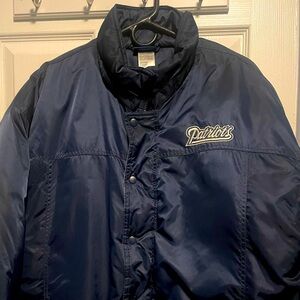 New England Patriotsts Winter coat. Reebok / Mens Large.